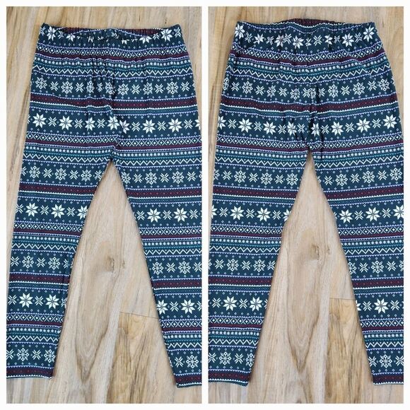 🔸️NWT Apt 9 Green w/Cream & Red Holiday Snowflake Print Leggings Medium - Picture 4 of 9